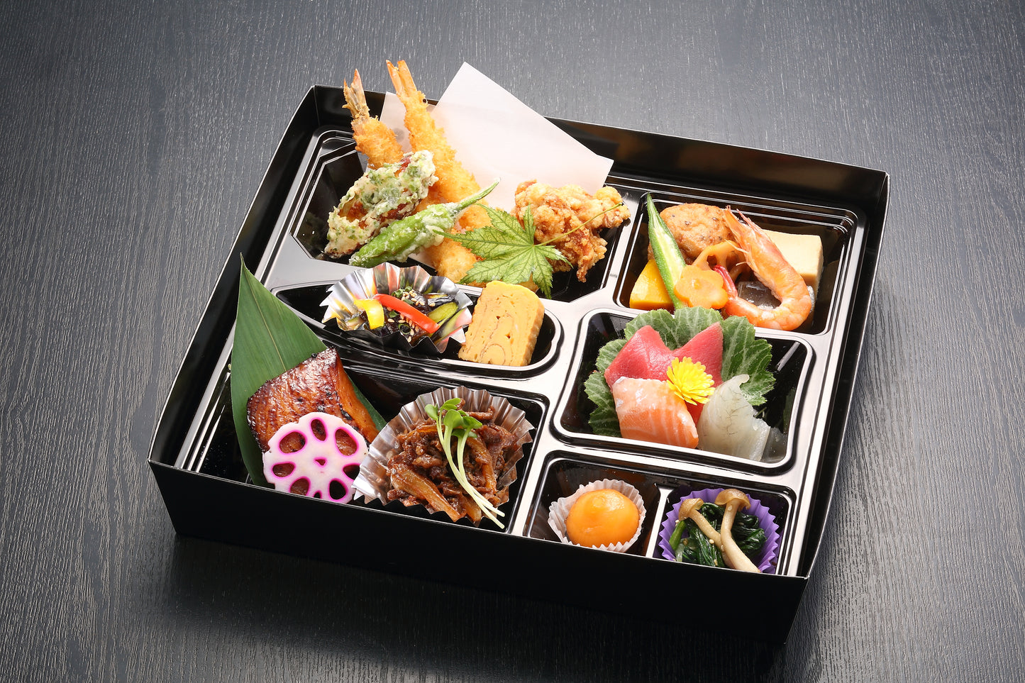 仕出し料理3,000円【刺身入り】